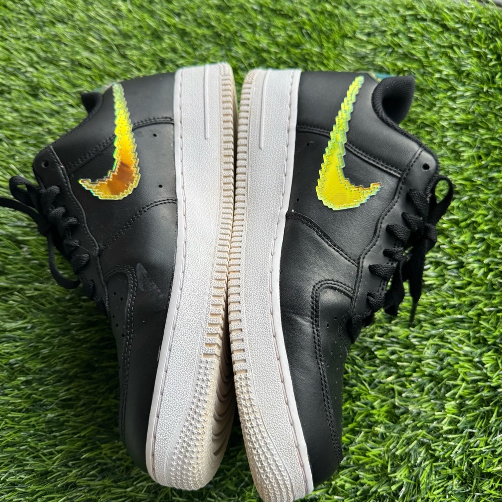 Nike Air Force 1 Low Iridescent Pixel - Black Men’s Size 8.5 - Picture 5 of 9